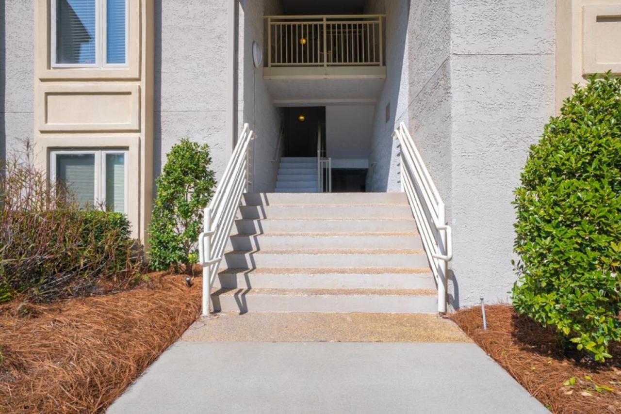 1686 Bluff Villas Renovated Sleeps 8 Walk To Salty Dog Sea Pines Île de Hilton-Head Extérieur photo